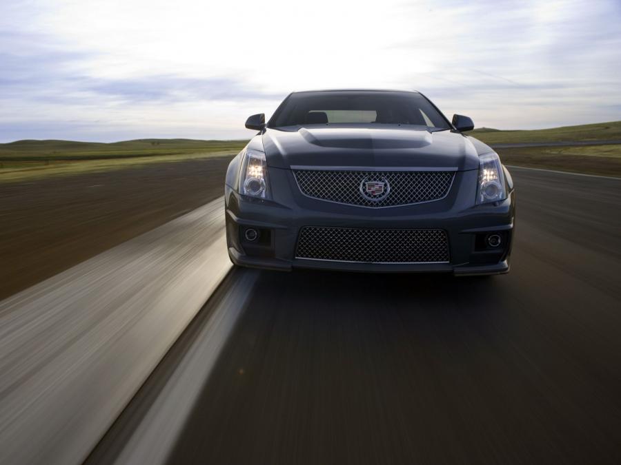  Cadillac CTS-V Coupe 2010 года  (фото 265 из 315)